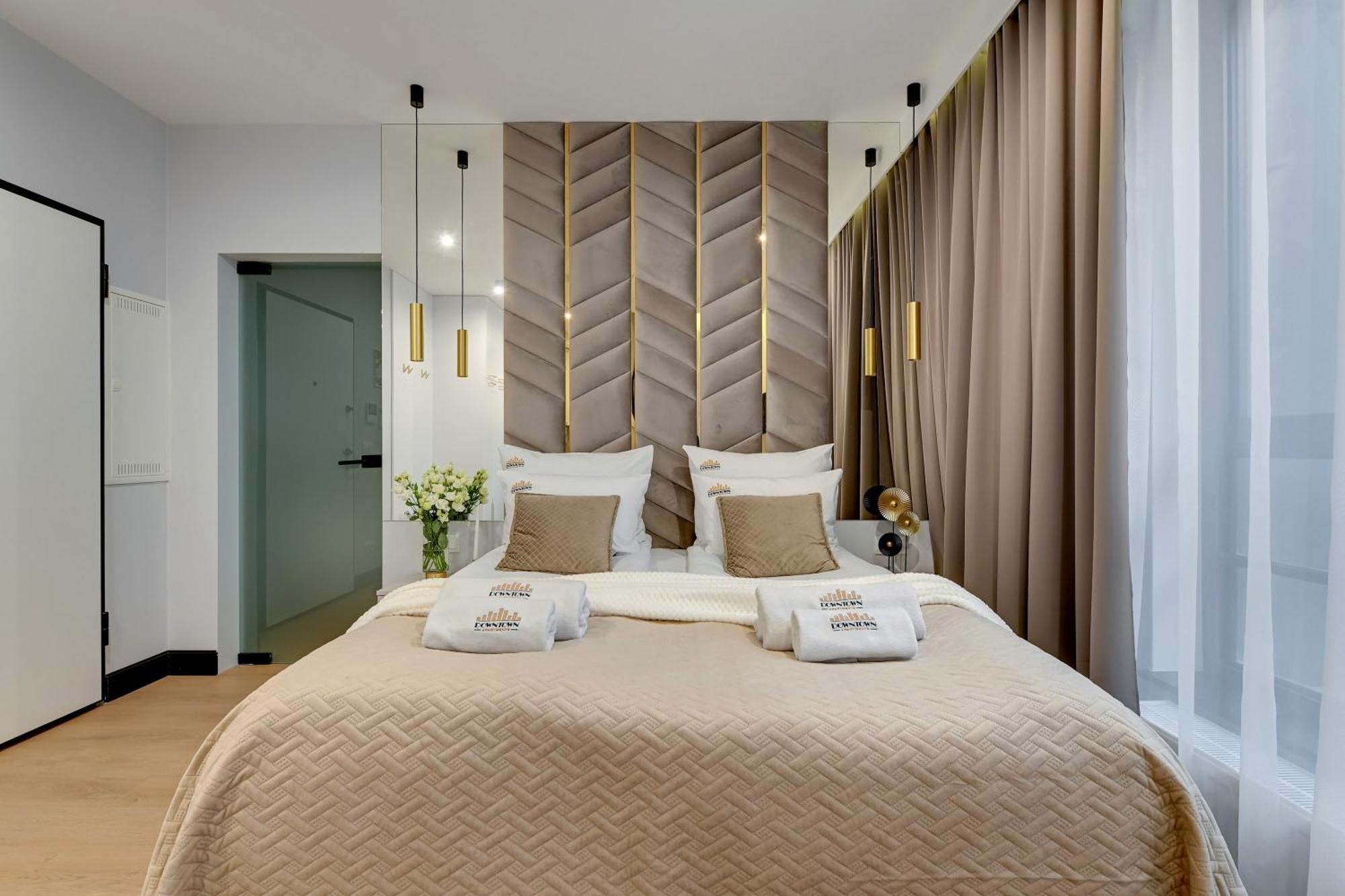Doki Living & Foodhall By Downtown Apartments Gdańsk Eksteriør bilde