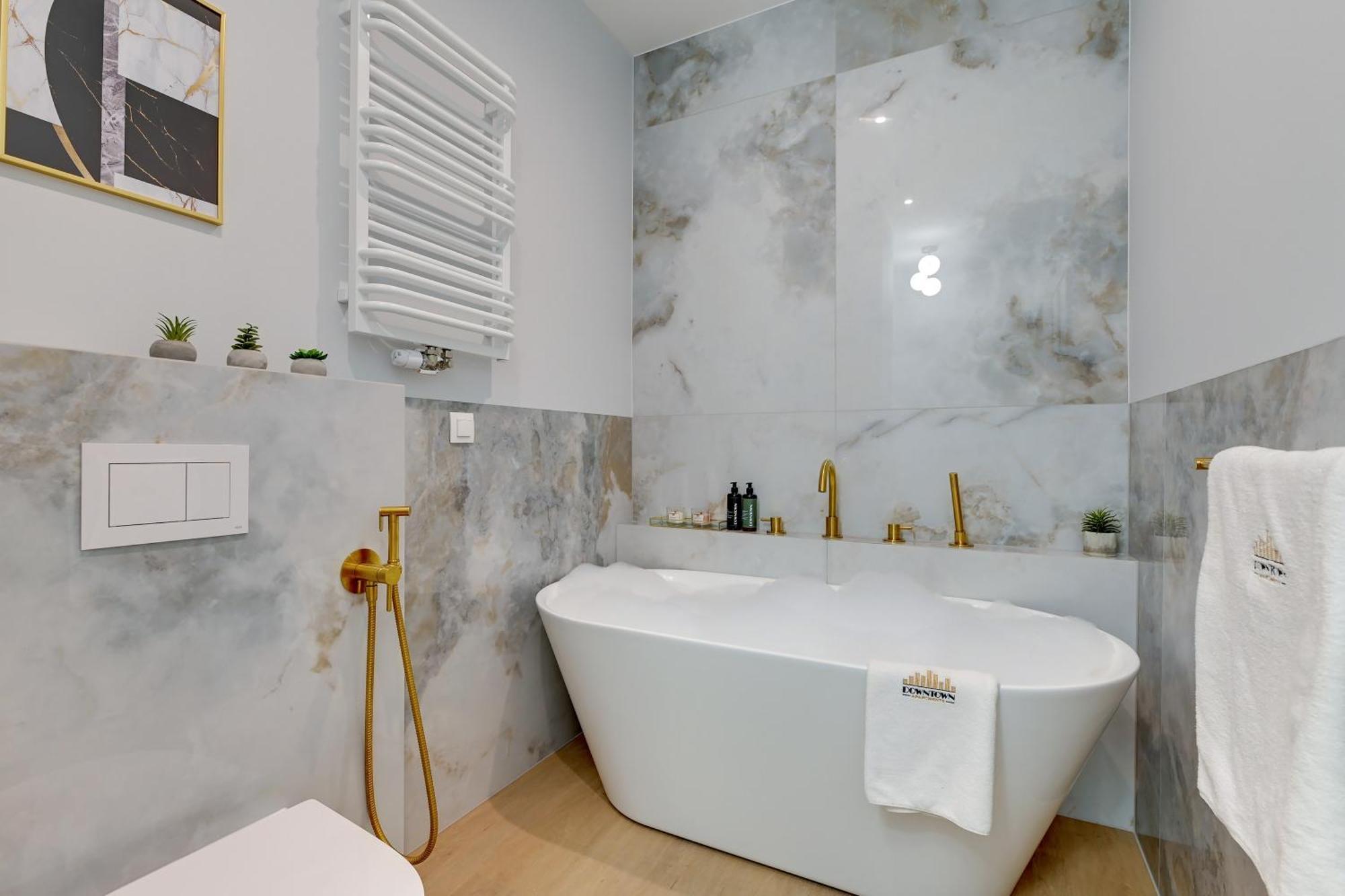Doki Living & Foodhall By Downtown Apartments Gdańsk Rom bilde